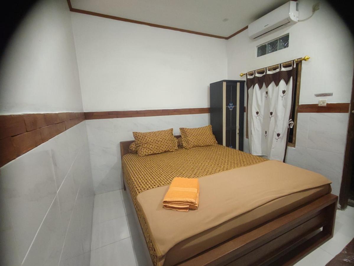 Genthong Homestay Magelang Εξωτερικό φωτογραφία