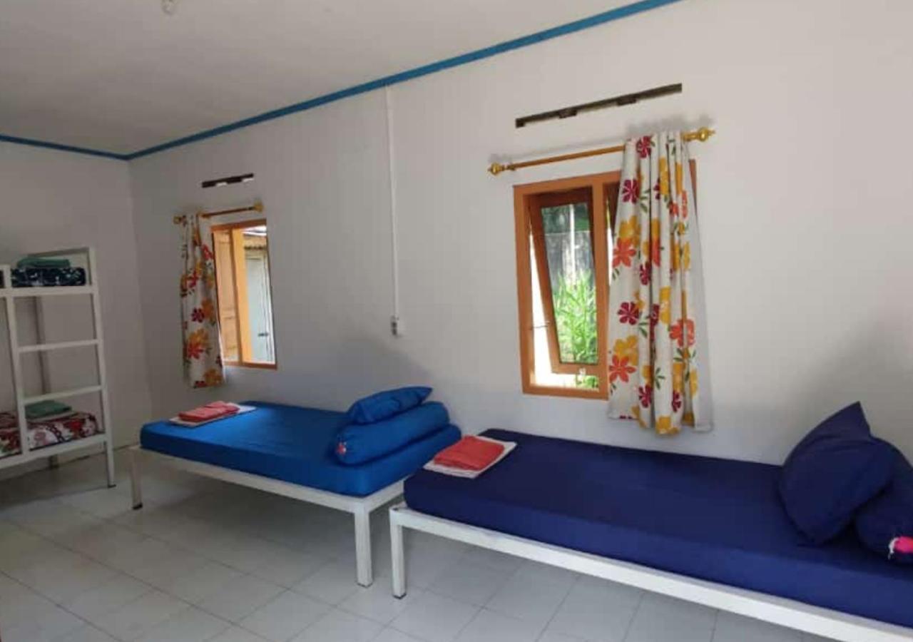 Genthong Homestay Magelang Εξωτερικό φωτογραφία