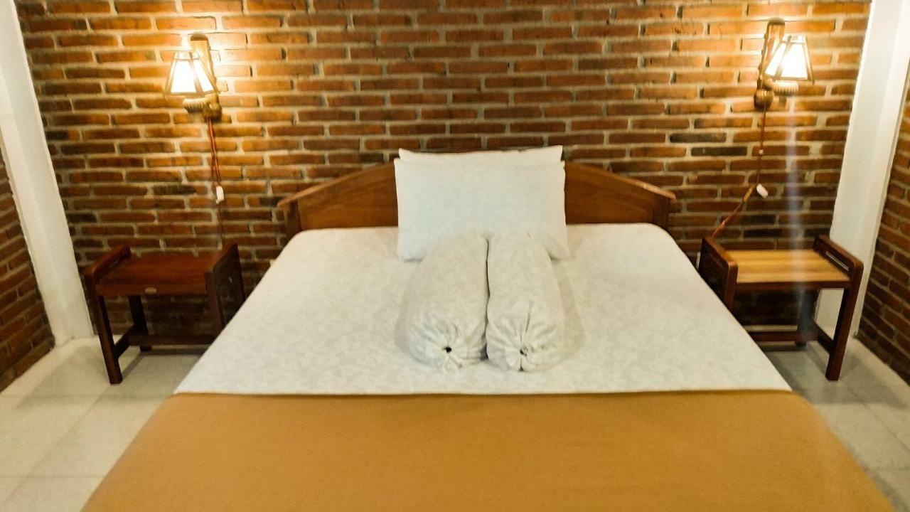 Genthong Homestay Magelang Εξωτερικό φωτογραφία